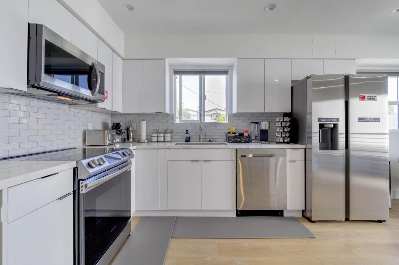 Modern Apartment In Studio City ロサンゼルス エクステリア 写真