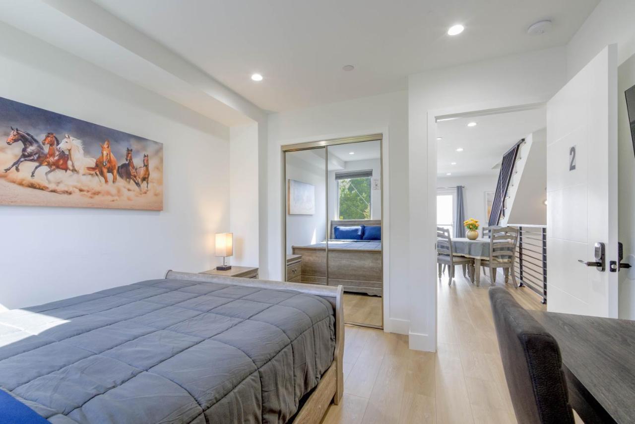 Modern Apartment In Studio City ロサンゼルス エクステリア 写真