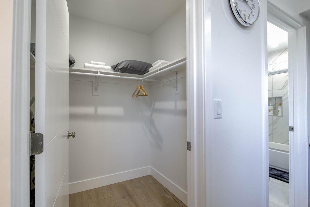 Modern Apartment In Studio City ロサンゼルス エクステリア 写真