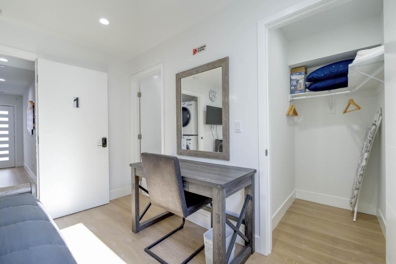Modern Apartment In Studio City ロサンゼルス エクステリア 写真